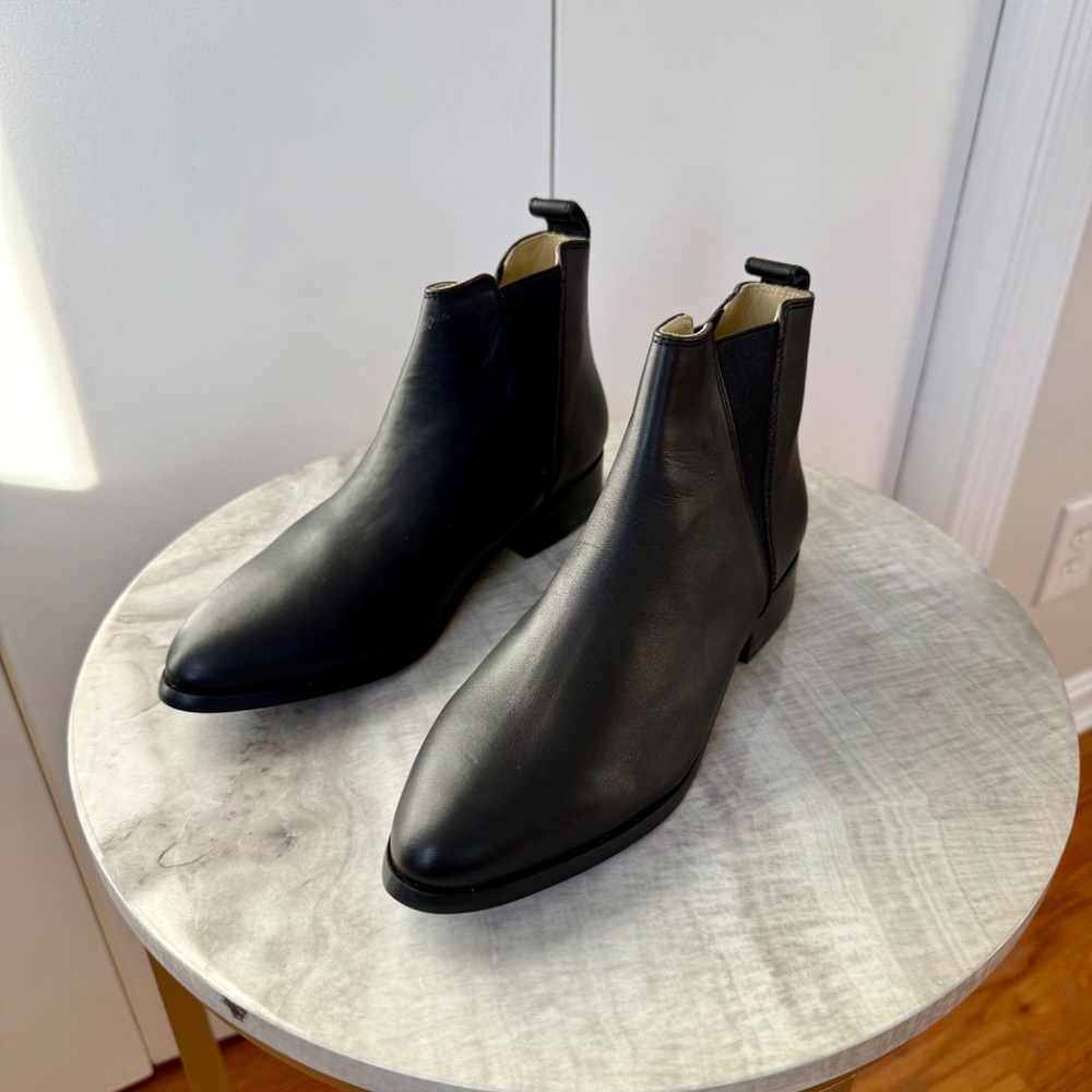 Nisolo Chelsea Commuter Boot Size 6